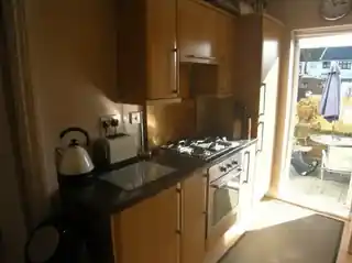 142 South End Road, photo 2