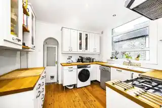 143 Albert Road, photo 4