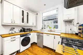 143 Albert Road, photo 3