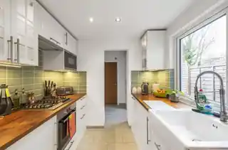 143 Brunswick Park Road, photo 2