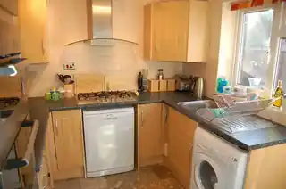 144 Wordsworth Road, photo 3