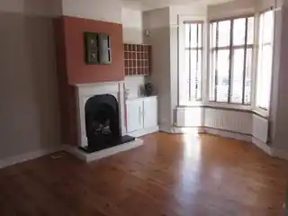 145 Fairview Road, photo 2