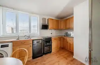 145 Layard Square, photo 4