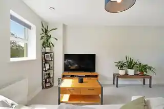 145C Windmill Road, photo 3