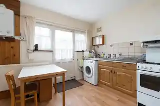 147 Heather Lane, photo 3