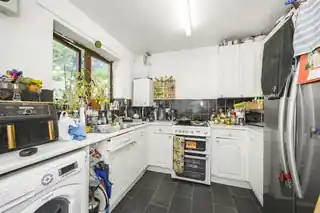 147 Walnut Road, photo 4