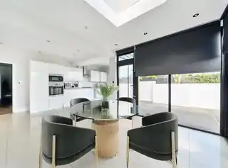 147A Harvist Road, photo 4