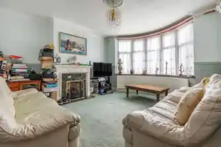 149 Upton Road, photo 2