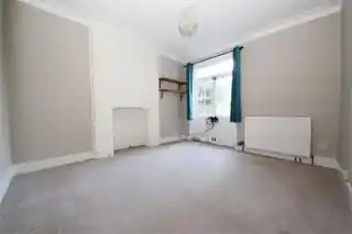 14A Fyfield Road, photo 3