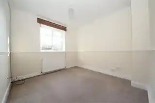 14A Fyfield Road, photo 4