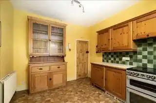 14A Sylvan Avenue, photo 3