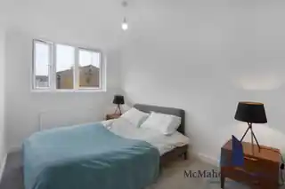 15 Amina Way, photo 3