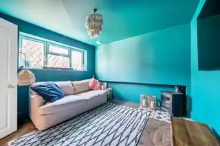 15 Barnfield Gardens, photo 2