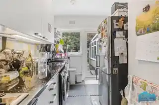 15 Barrenger Road, photo 4