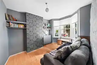 15 Belmont Road, photo 3