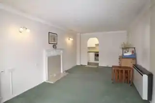 15 Brandreth Court, photo 4