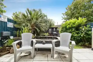 15 Burnham Road, photo 4