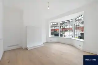 15 Burns Road, photo 4