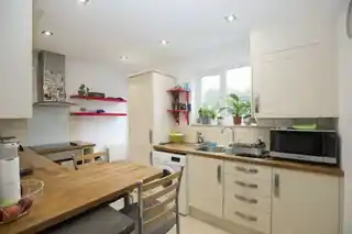 15 Fleetwood Road, photo 4