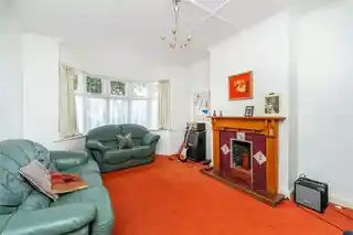 15 Glasbrook Avenue, photo 3