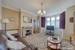 15 Keynsham Avenue, photo 4