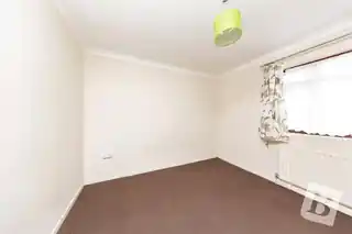 15 Listowel Road, photo 4