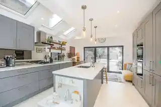 15 Longhurst Road, photo 4