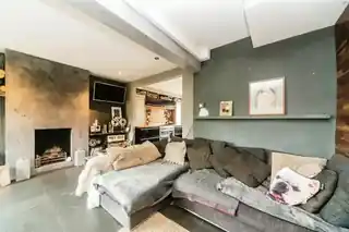 15 Lynton Close, photo 3