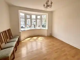 15 Marlow Gardens, photo 4