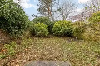 15 Palliser Road, photo 3
