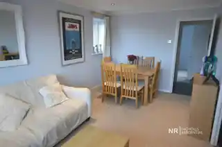 15 Ranyard Close, photo 3
