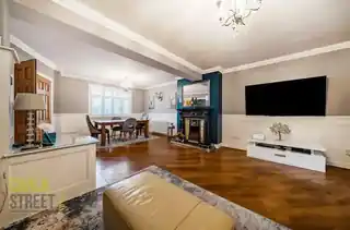 15 Rutland Drive, photo 4