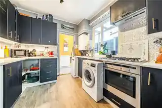 15 South Gipsy Road, photo 3