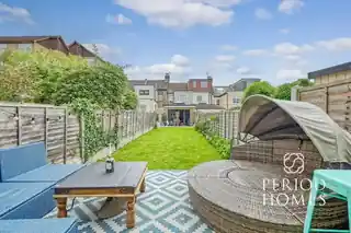 15 Stoneycroft Road, photo 2