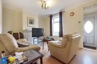 15 Sutcliffe Road, photo 2