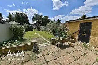 15 Sydney Road, photo 2