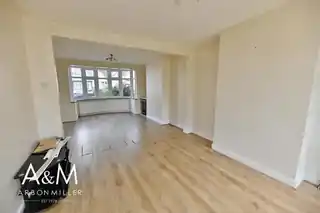 15 Sydney Road, photo 4