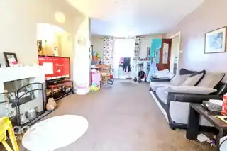 15 Verney Road, photo 3