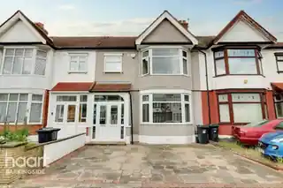 15 Westminster Gardens, photo 2