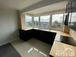15 Winston Close, photo 3