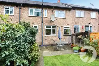 150 Eltham Palace Road, photo 2