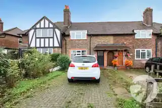 150 Eltham Palace Road, photo 3