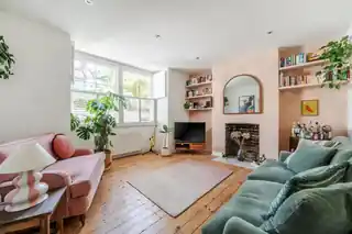 151 Auckland Hill, photo 2