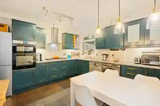 151 Church Road, photo 3