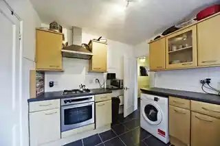 152 Canterbury Road, photo 4