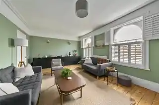 153A High Street, photo 3
