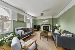 153A High Street, photo 4