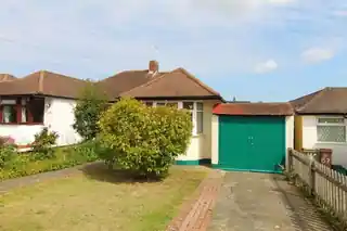 155 Oakhill Road, photo 2