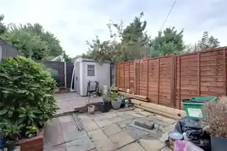 155 Scotland Green Road, photo 2