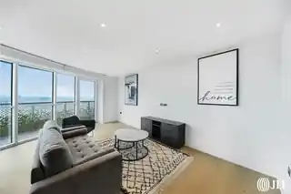 156, Cassini Apartments, Cascade Way, photo 3